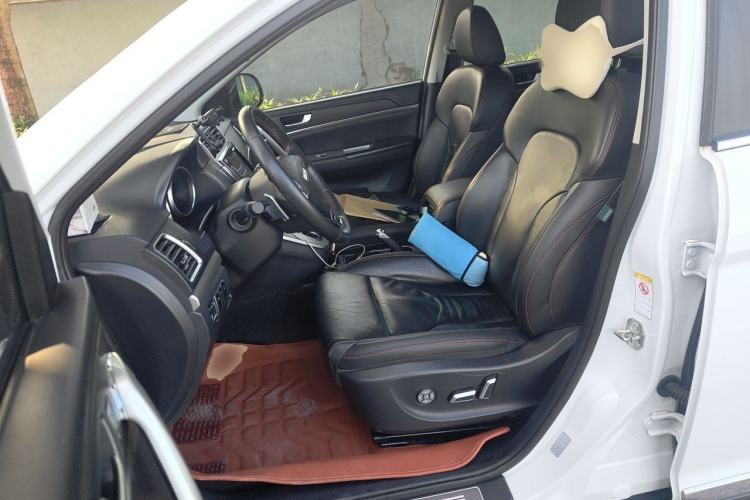 Used Haval H6 2015 Sport Edition 1.5T Automatic Two-Wheel Drive Luxury Model Left Front Seat