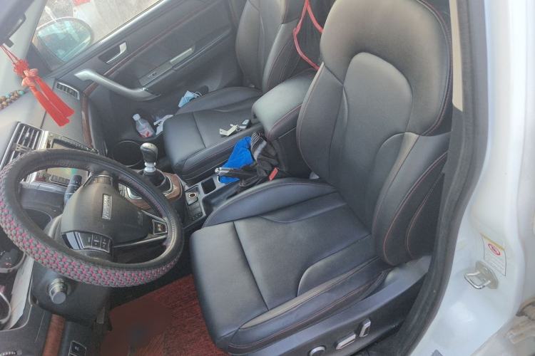 Used Haval H6 2015 Revised Version Sport Edition 1.5T Manual Transmission Two-Wheel Drive Elite Grade Left Front Seat