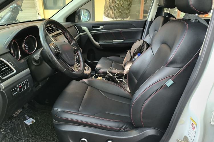 Used Haval H6 2015 Sport Edition 1.5T Automatic Two-Wheel Drive Luxury Model Left Front Seat