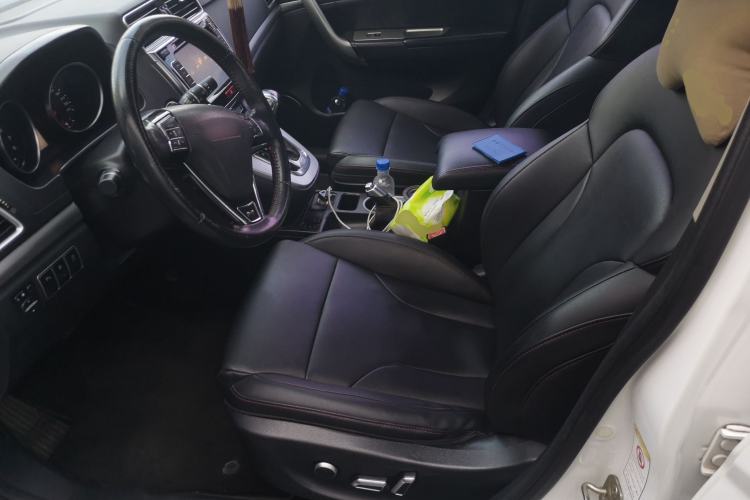 Used Haval H6 2015 Sport Edition 1.5T Automatic Two-Wheel Drive Luxury Model Left Front Seat