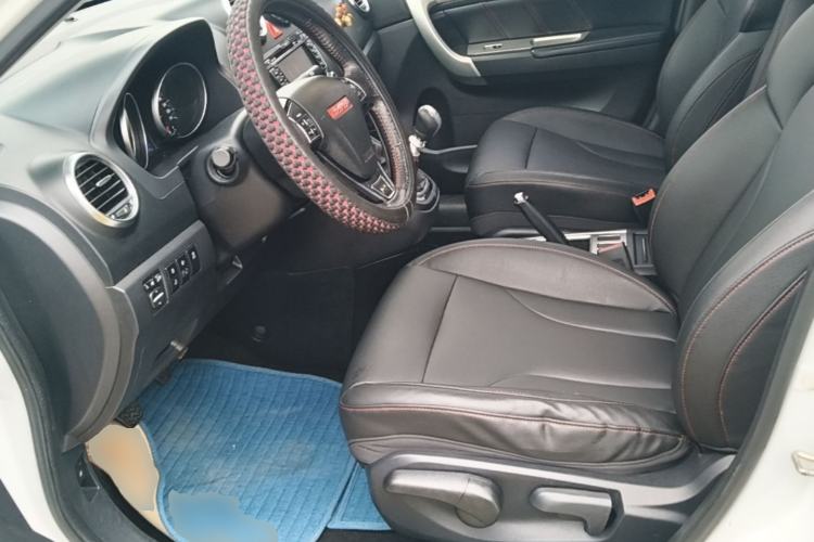 Used Haval H6 2015 Upgraded Model 1.5T Manual Two-Wheel Drive Elite Version Left Front Seat