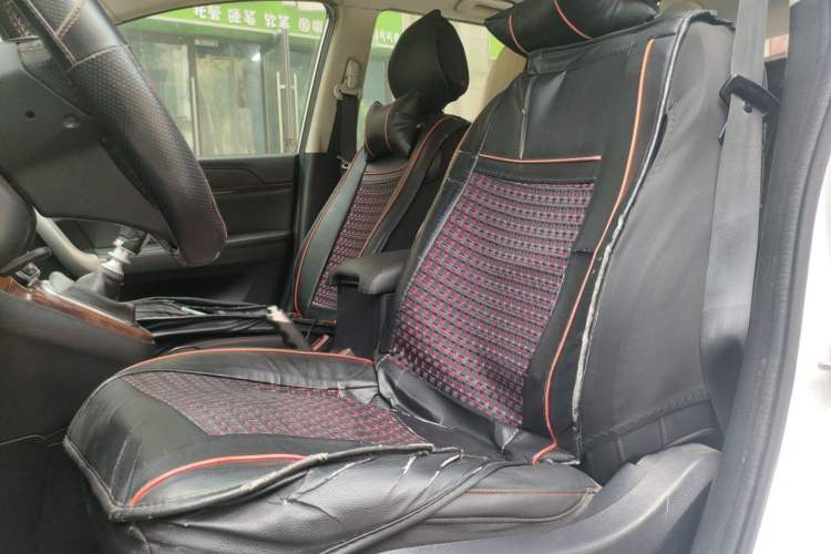 Used Haval H6 2015 Revised Version Sport Edition 1.5T Manual Transmission Two-Wheel Drive Elite Grade Left Front Seat