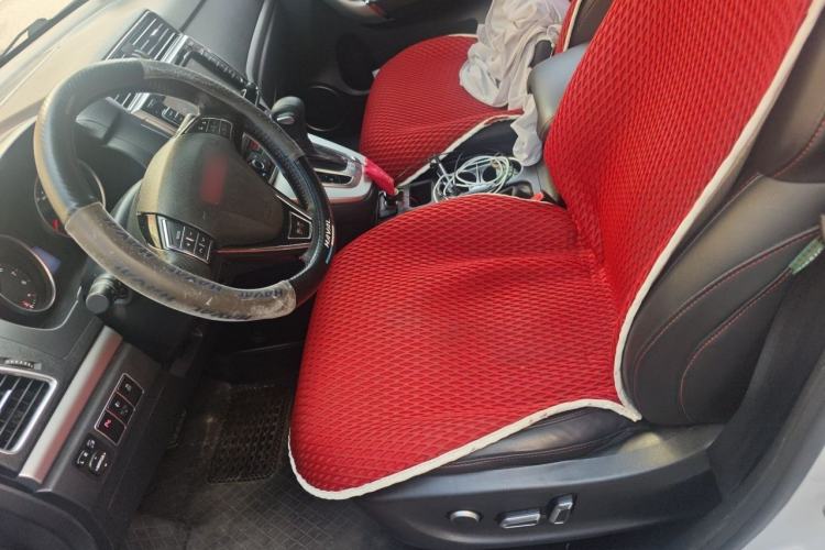Used Haval H6 2015 Sport Edition 1.5T Automatic Two-Wheel Drive Luxury Model Left Front Seat