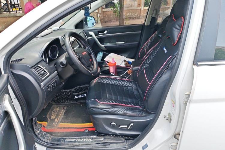 Used Haval H6 2015 Sport Edition 1.5T Automatic Two-Wheel Drive Luxury Model Left Front Seat