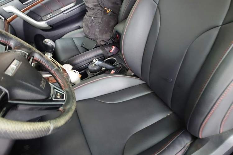 Used Haval H6 2015 Revised Version Sport Edition 1.5T Manual Transmission Two-Wheel Drive Elite Grade Left Front Seat