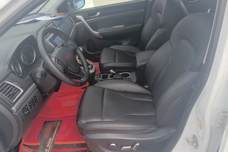 Used Haval H6 2015 Sport Edition 1.5T Automatic Two-Wheel Drive Luxury Model Left Front Seat