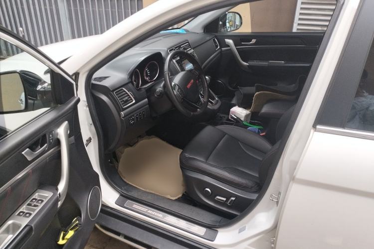 Used Haval H6 2015 Sport Edition 1.5T Automatic Two-Wheel Drive Luxury Model Left Front Seat