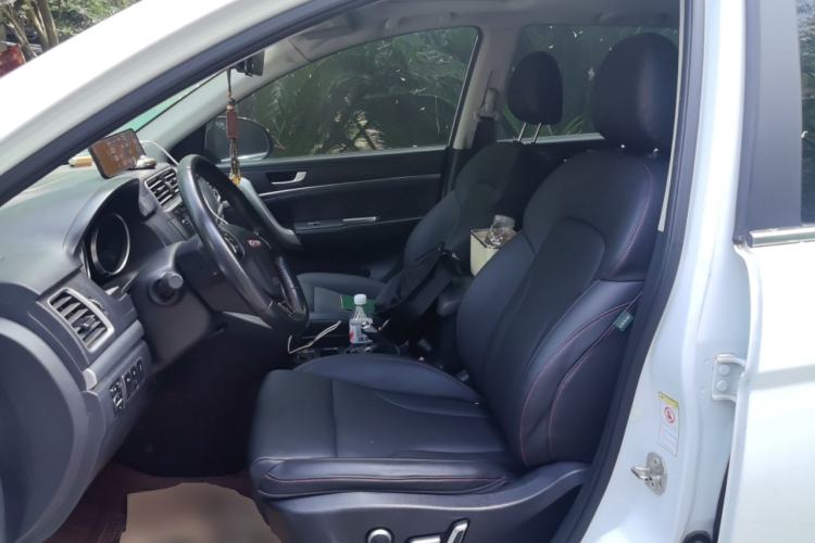 Used Haval H6 2015 Sport Edition 1.5T Automatic Two-Wheel Drive Luxury Model Left Front Seat