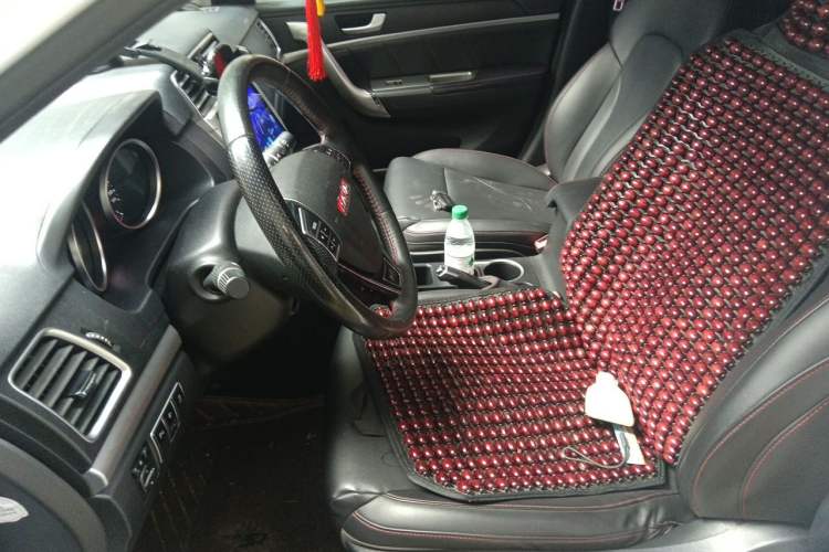 Used Haval H6 2015 Sport Edition 1.5T Automatic Two-Wheel Drive Luxury Model Left Front Seat