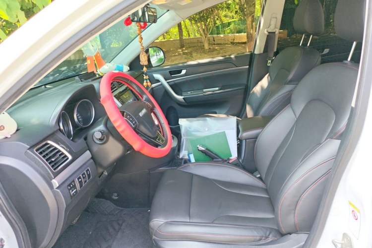 Used Haval H6 2015 Sport Edition 1.5T Automatic Two-Wheel Drive Luxury Model Left Front Seat