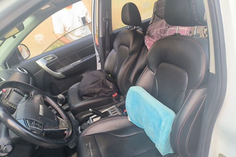 Used Haval H6 2015 Upgraded Model 1.5T Manual Two-Wheel Drive Elite Version Left Front Seat
