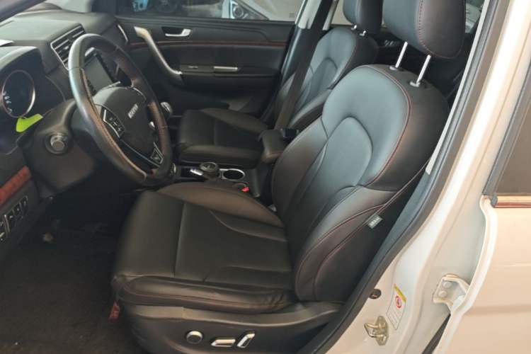 Used Haval H6 2015 Revised Version Sport Edition 1.5T Manual Transmission Two-Wheel Drive Elite Grade Left Front Seat