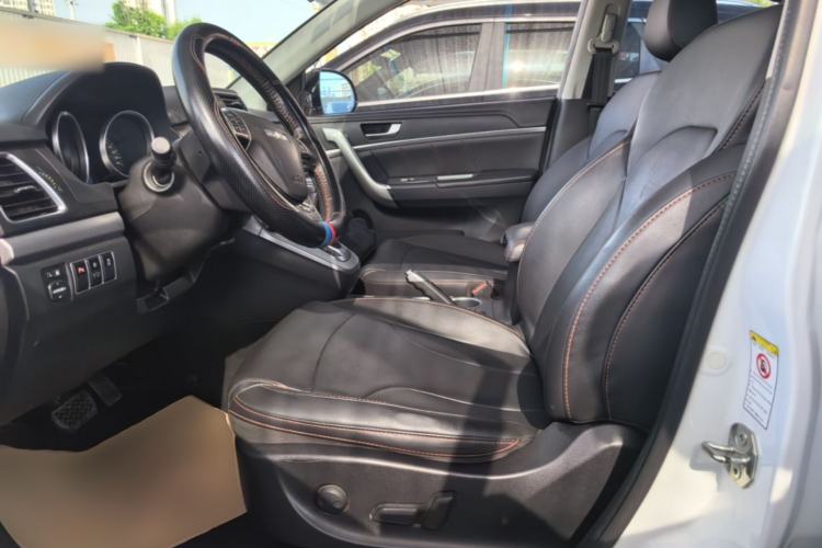 Used Haval H6 2015 Sport Edition 1.5T Automatic Two-Wheel Drive Luxury Model Left Front Seat