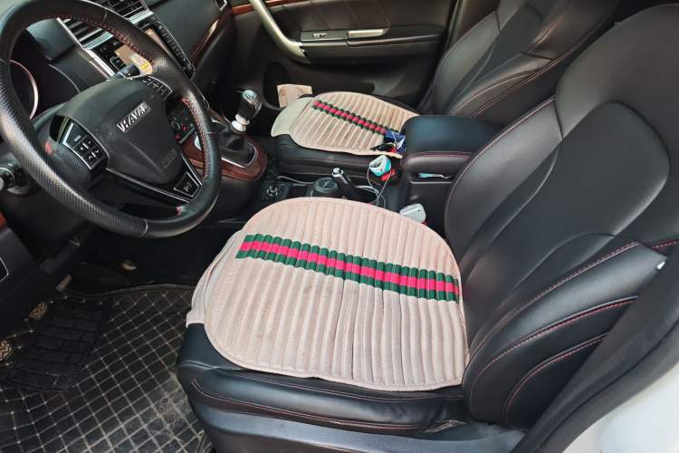 Used Haval H6 2015 Revised Version Sport Edition 1.5T Manual Transmission Two-Wheel Drive Elite Grade Left Front Seat