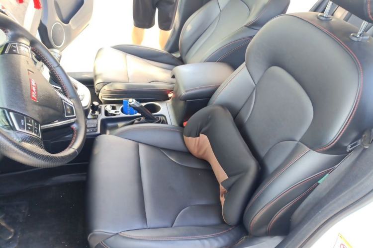 Used Haval H6 2015 Sport Edition 1.5T Automatic Two-Wheel Drive Luxury Model Left Front Seat