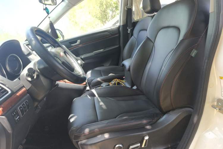 Used Haval H6 2015 Revised Version Sport Edition 1.5T Manual Transmission Two-Wheel Drive Elite Grade Left Front Seat