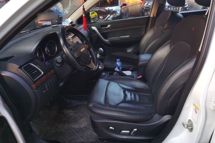 Used Haval H6 2015 Revised Version Sport Edition 1.5T Manual Transmission Two-Wheel Drive Elite Grade Left Front Seat