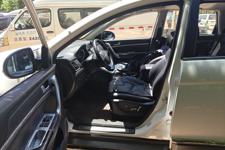 Used Haval H6 2015 Sport Edition 1.5T Automatic Two-Wheel Drive Luxury Model Left Front Seat