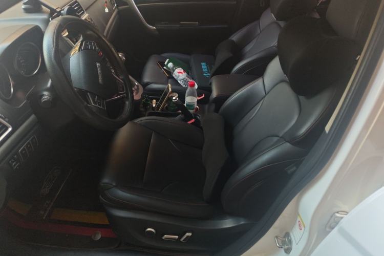 Used Haval H6 2015 Sport Edition 1.5T Automatic Two-Wheel Drive Luxury Model Left Front Seat