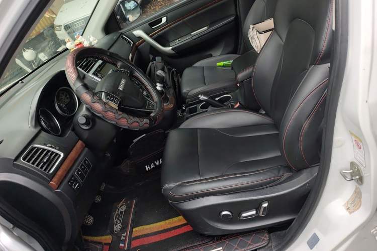 Used Haval H6 2015 Sport Edition 1.5T Manual Two-Wheel Drive Elite Model Left Front Seat
