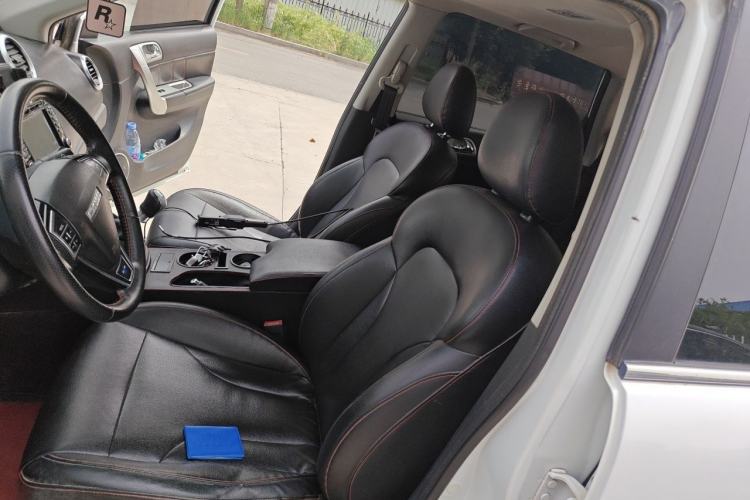 Used Haval H6 2015 Upgraded Model 1.5T Manual Two-Wheel Drive Elite Version Left Front Seat
