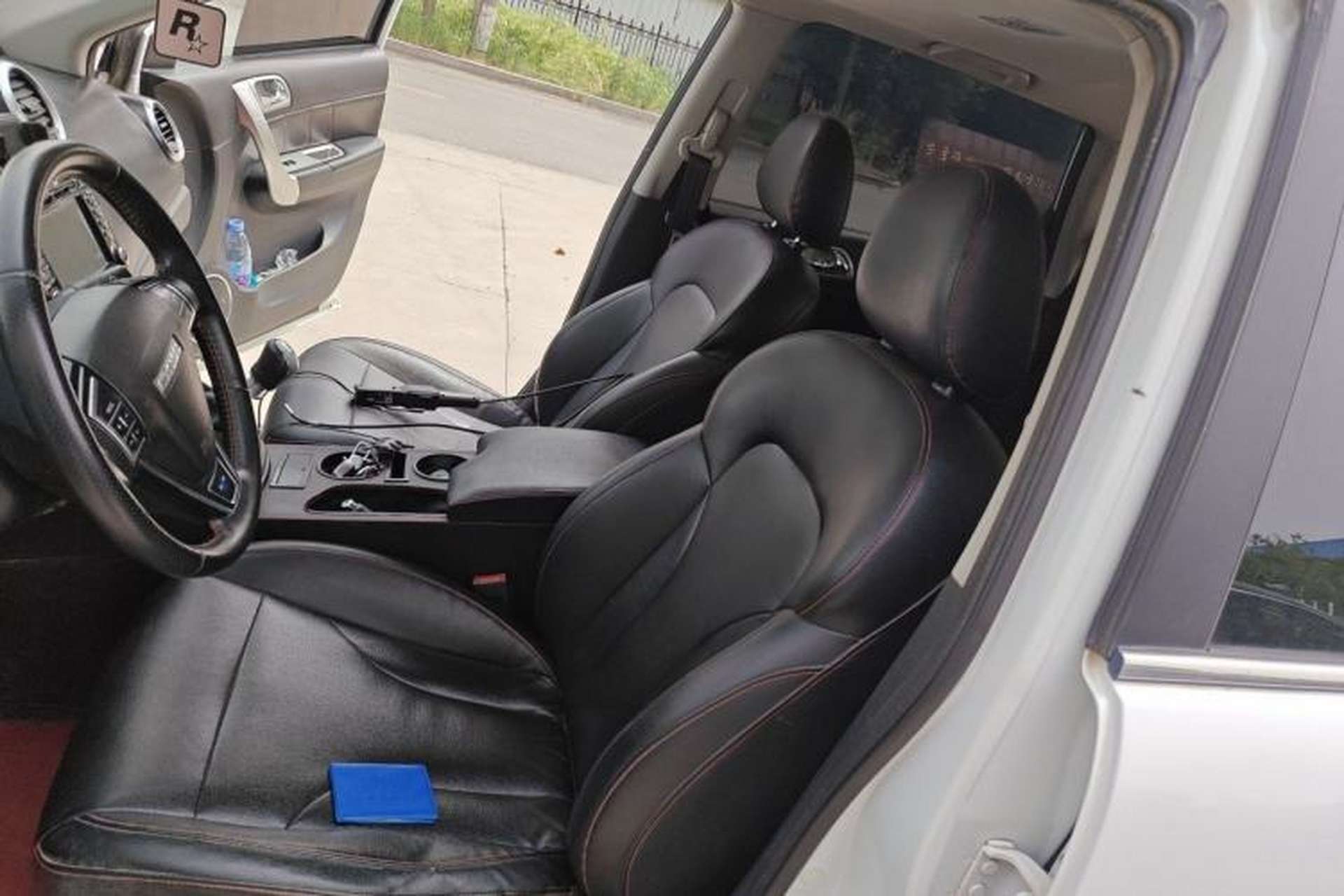 Used Haval H6 2015 Upgraded Model 1.5T Manual Two-Wheel Drive Elite Version Left Front Seat