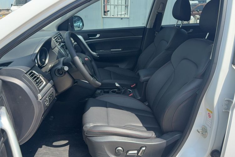 Used Haval H6 2015 Sport Edition 1.5T Automatic Two-Wheel Drive Luxury Model Left Front Seat