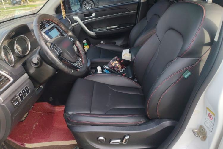 Used Haval H6 2015 Sport Edition 1.5T Automatic Two-Wheel Drive Luxury Model Left Front Seat