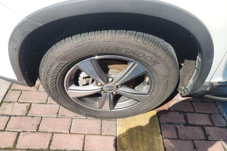 Used Haval H6 2015 Revised Version Sport Edition 1.5T Manual Transmission Two-Wheel Drive Elite Grade Left Front Wheel Hub
