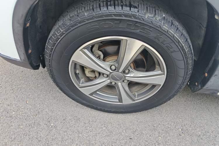 Used Haval H6 2015 Revised Version Sport Edition 1.5T Manual Transmission Two-Wheel Drive Elite Grade Left Front Wheel Hub