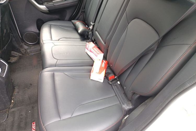 Used Haval H6 2015 Sport Edition 1.5T Manual Two-Wheel Drive Elite Model Left Rear Seat