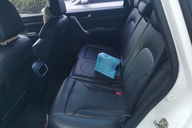 Used Haval H6 2015 Sport Edition 1.5T Automatic Two-Wheel Drive Luxury Model Left Rear Seat