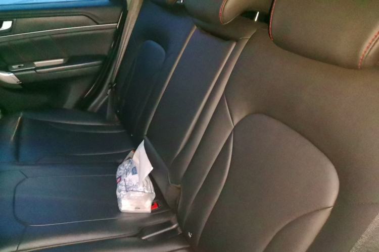 Used Haval H6 2015 Sport Edition 1.5T Automatic Two-Wheel Drive Luxury Model Left Rear Seat