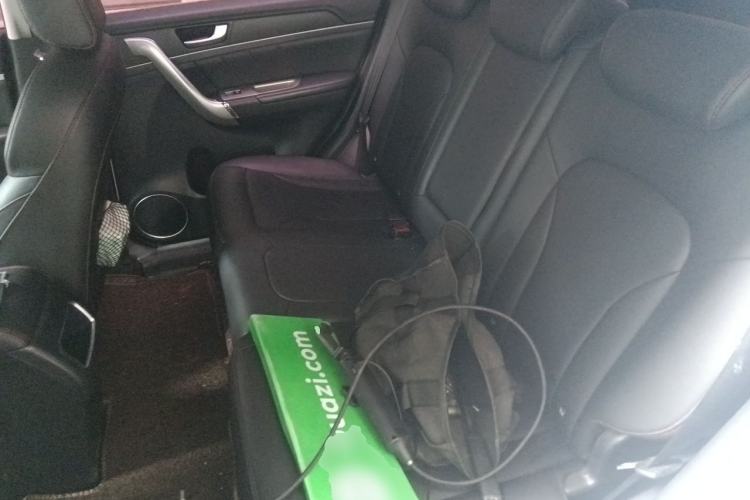 Used Haval H6 2015 Sport Edition 1.5T Automatic Two-Wheel Drive Luxury Model Left Rear Seat