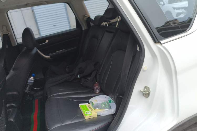 Used Haval H6 2015 Sport Edition 1.5T Manual Two-Wheel Drive Elite Model Left Rear Seat
