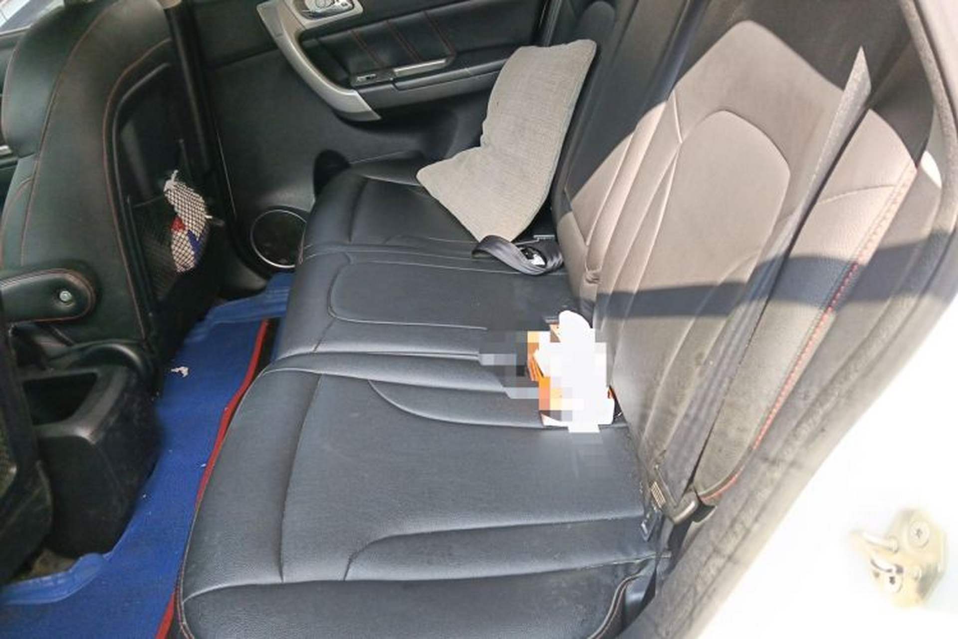 Used Haval H6 2015 Upgraded Model 1.5T Manual Two-Wheel Drive Elite Version Left Rear Seat