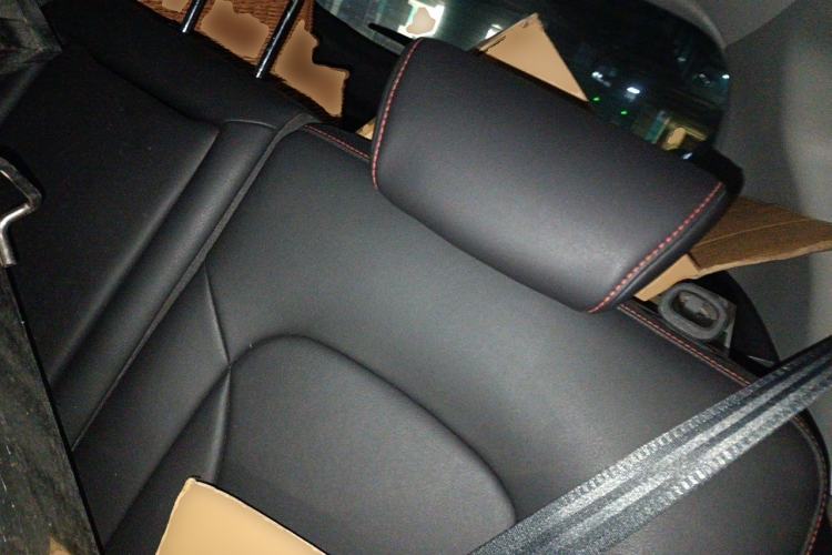 Used Haval H6 2015 Sport Edition 1.5T Manual Two-Wheel Drive Elite Model Left Rear Seat