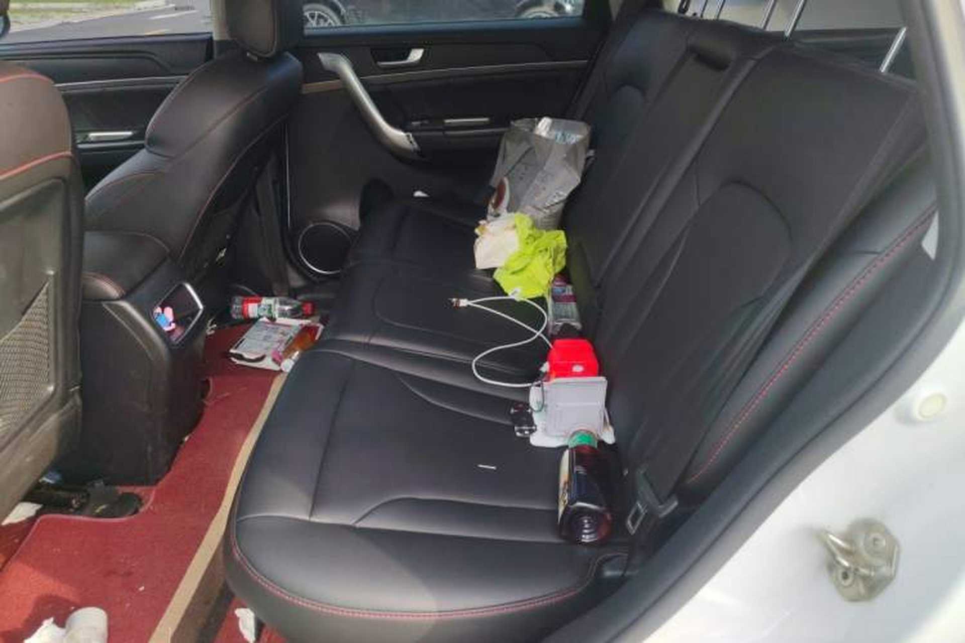 Used Haval H6 2015 Sport Edition 1.5T Automatic Two-Wheel Drive Luxury Model Left Rear Seat