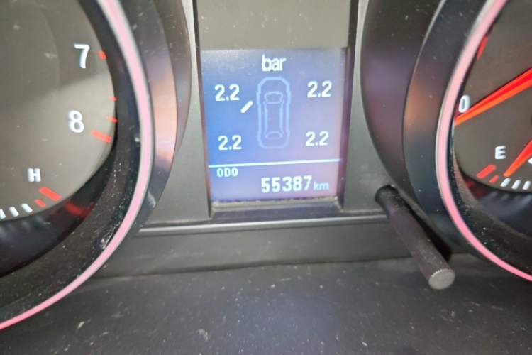 Used Haval H6 2015 Revised Version Sport Edition 1.5T Manual 4x4 Elite Trim Odometer Close Up