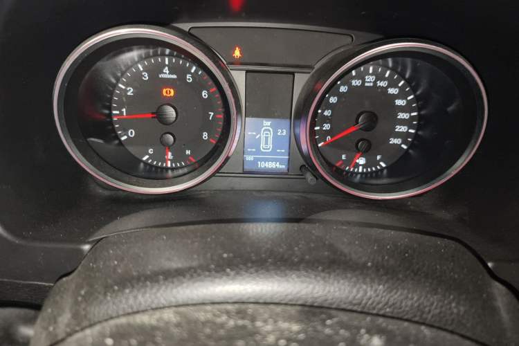 Used Haval H6 2015 Revised Version Sport Edition 1.5T Manual Transmission Two-Wheel Drive Elite Grade Odometer Close Up