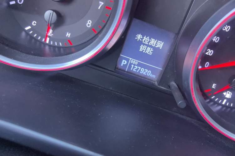 Used Haval H6 2015 Sport Edition 1.5T Automatic Two-Wheel Drive Luxury Model Odometer Close Up