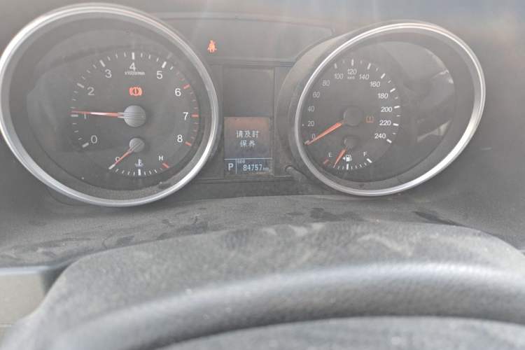 Used Haval H6 2015 Sport Edition 1.5T Automatic Two-Wheel Drive Luxury Model Odometer Close Up
