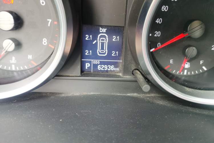 Used Haval H6 2015 Sport Edition 1.5T Automatic Two-Wheel Drive Luxury Model Odometer Close Up