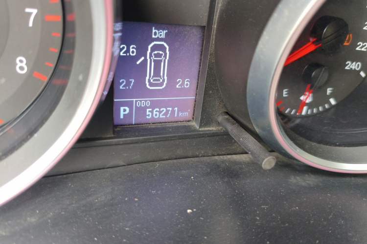 Used Haval H6 2015 Sport Edition 1.5T Automatic Two-Wheel Drive Luxury Model Odometer Close Up