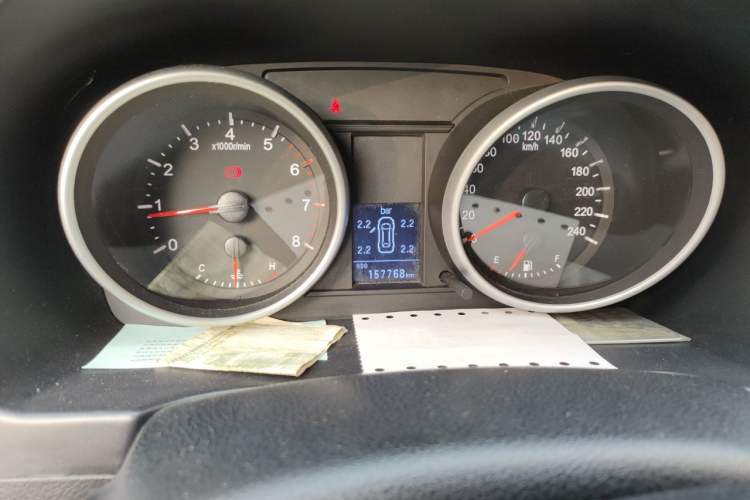 Used Haval H6 2015 Upgraded Model 1.5T Manual Two-Wheel Drive Elite Version Odometer Close Up