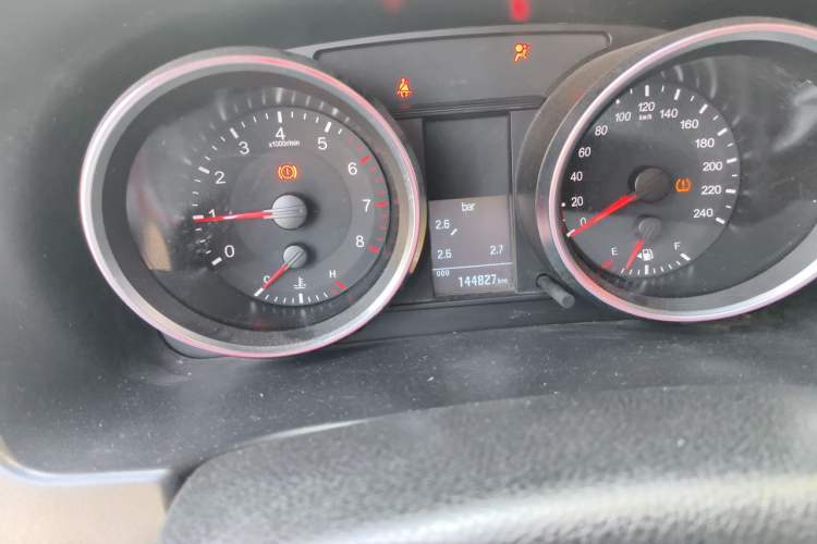 Used Haval H6 2015 Revised Version Sport Edition 1.5T Manual Transmission Two-Wheel Drive Elite Grade Odometer Close Up