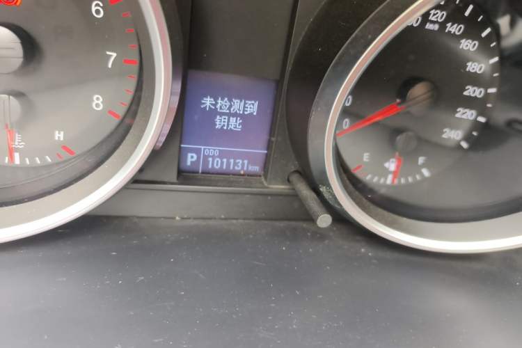 Used Haval H6 2015 Sport Edition 1.5T Automatic Two-Wheel Drive Luxury Model Odometer Close Up