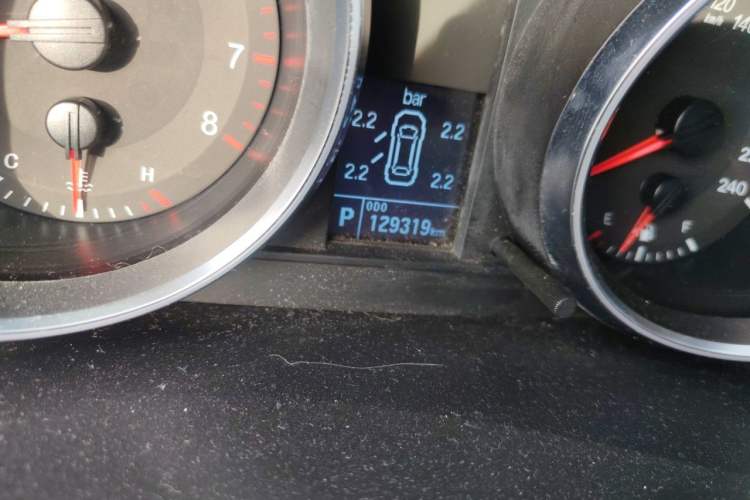 Used Haval H6 2015 Sport Edition 1.5T Automatic Two-Wheel Drive Luxury Model Odometer Close Up