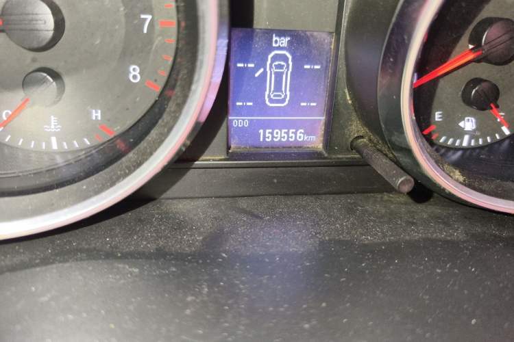 Used Haval H6 2015 Revised Version Sport Edition 1.5T Manual Transmission Two-Wheel Drive Elite Grade Odometer Close Up