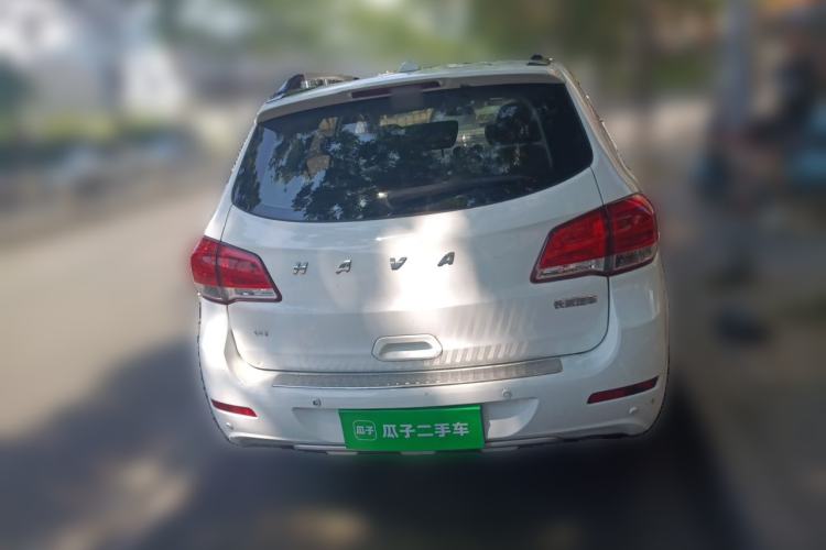 Used Haval H6 2015 Upgraded Model 1.5T Manual Two-Wheel Drive Elite Version Rear